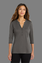 Load image into Gallery viewer, Womens Henley
