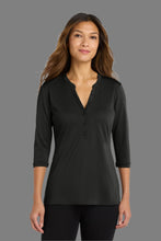 Load image into Gallery viewer, Womens Henley

